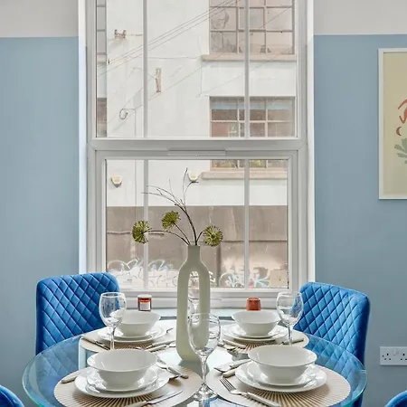Beautiful Central Gem Of Apartman *